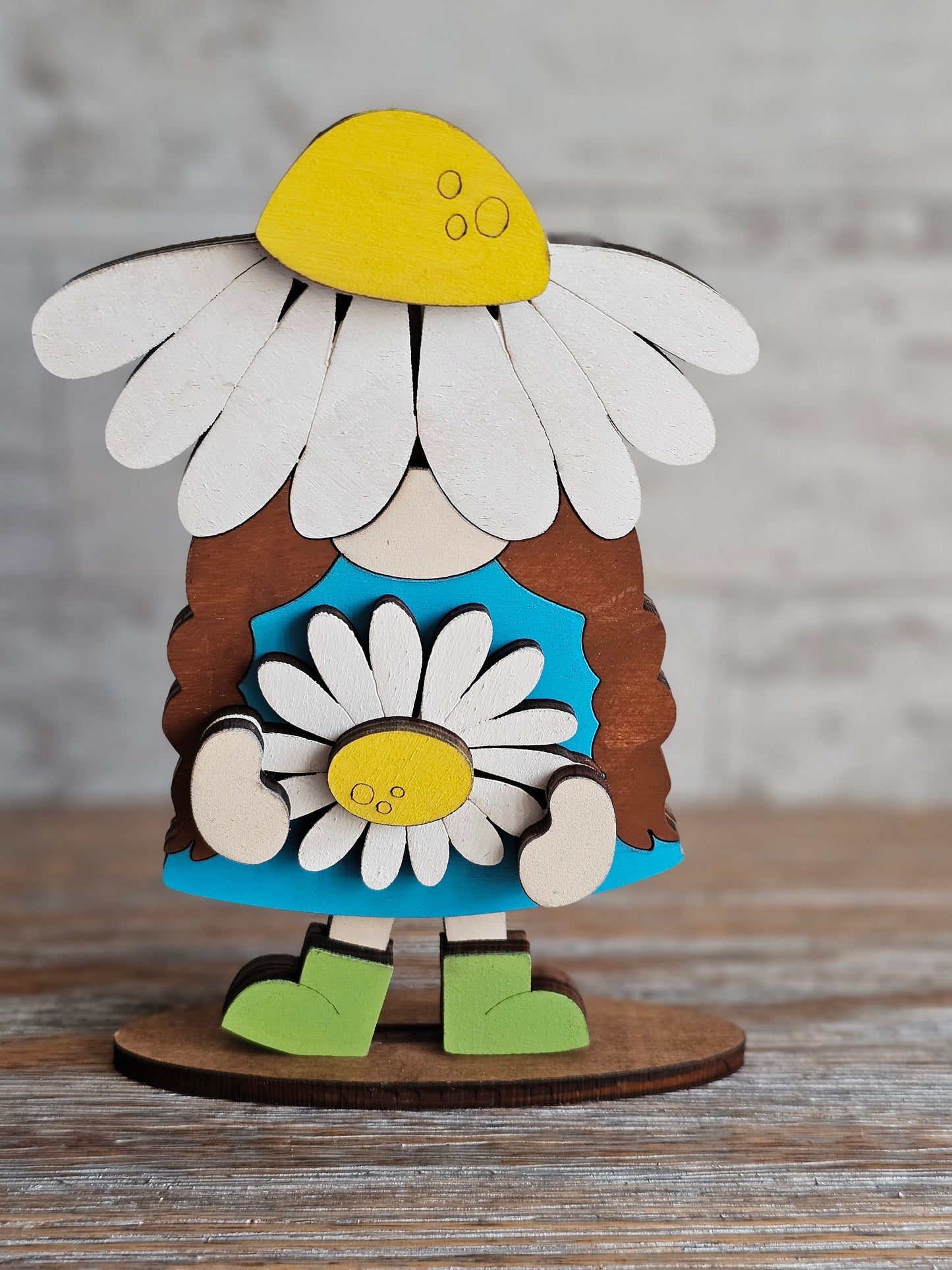 Daisy Girl Gnome