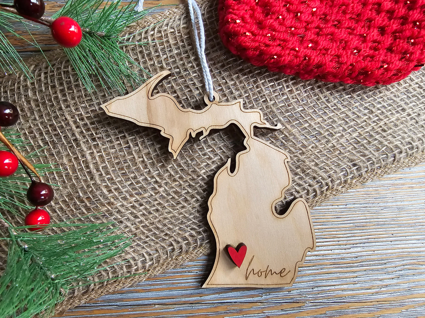 Michigan Cut-Out with Heart Ornament