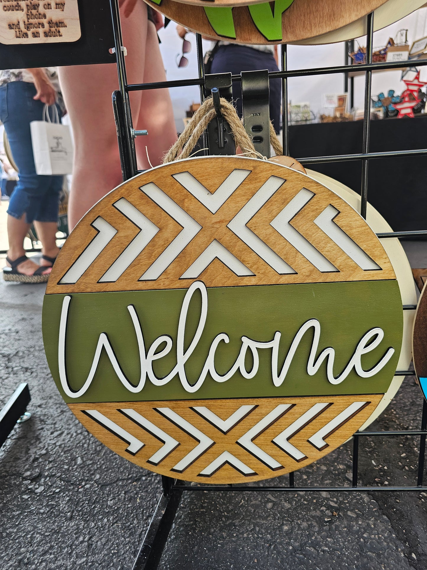 Welcome Wooden Door Hanging Sign