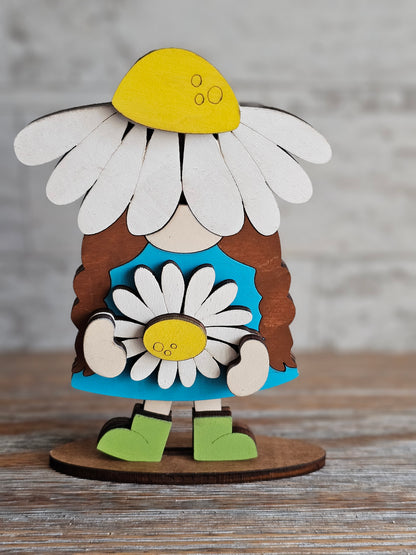 Daisy Girl Gnome