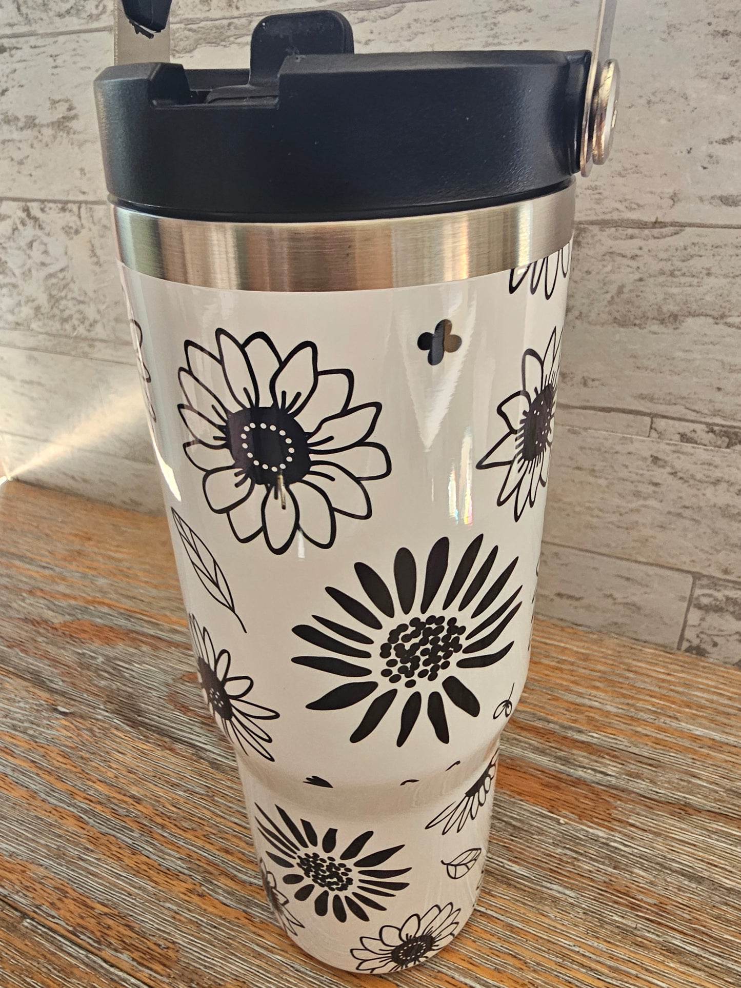 30 oz Black Sunflowers Water Bottle