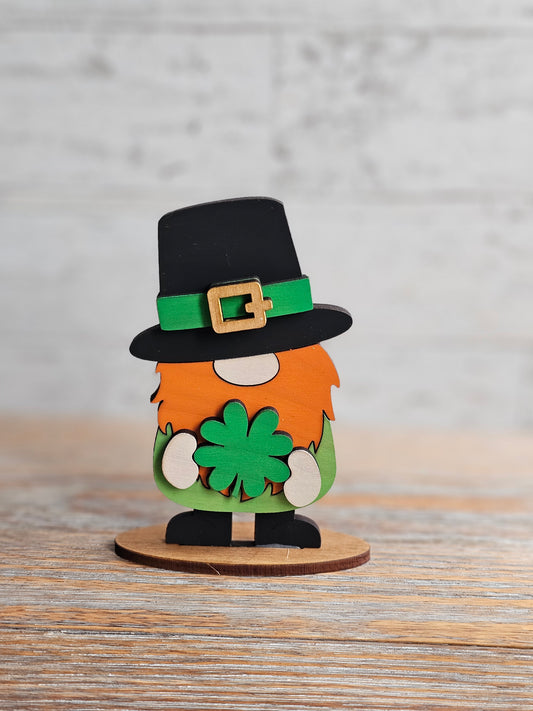 St Patricks Day Shamrock Gnome – 5-6 Inch Leprechaun Shelf Sitter – Tiered Tray Irish Wood Decor