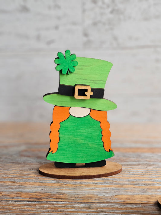 St Patricks Day Leprechaun Girl Gnome – 5-6 Inch Shamrock Shelf Sitter – Tiered Tray Irish Wood Decor