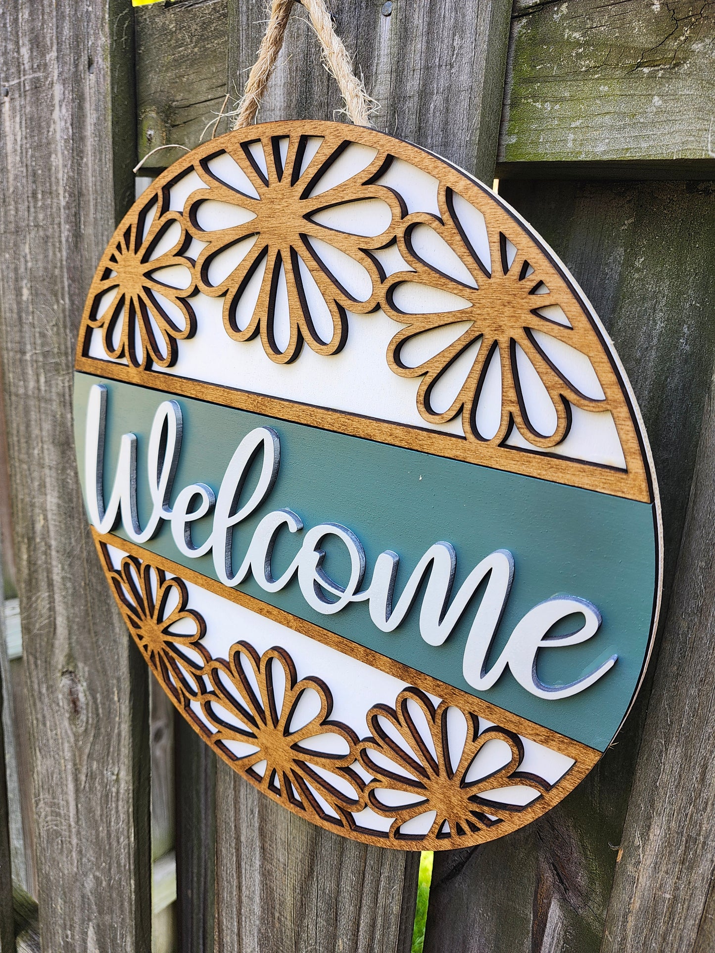 Welcome Door Sign with Flower Cut Outs