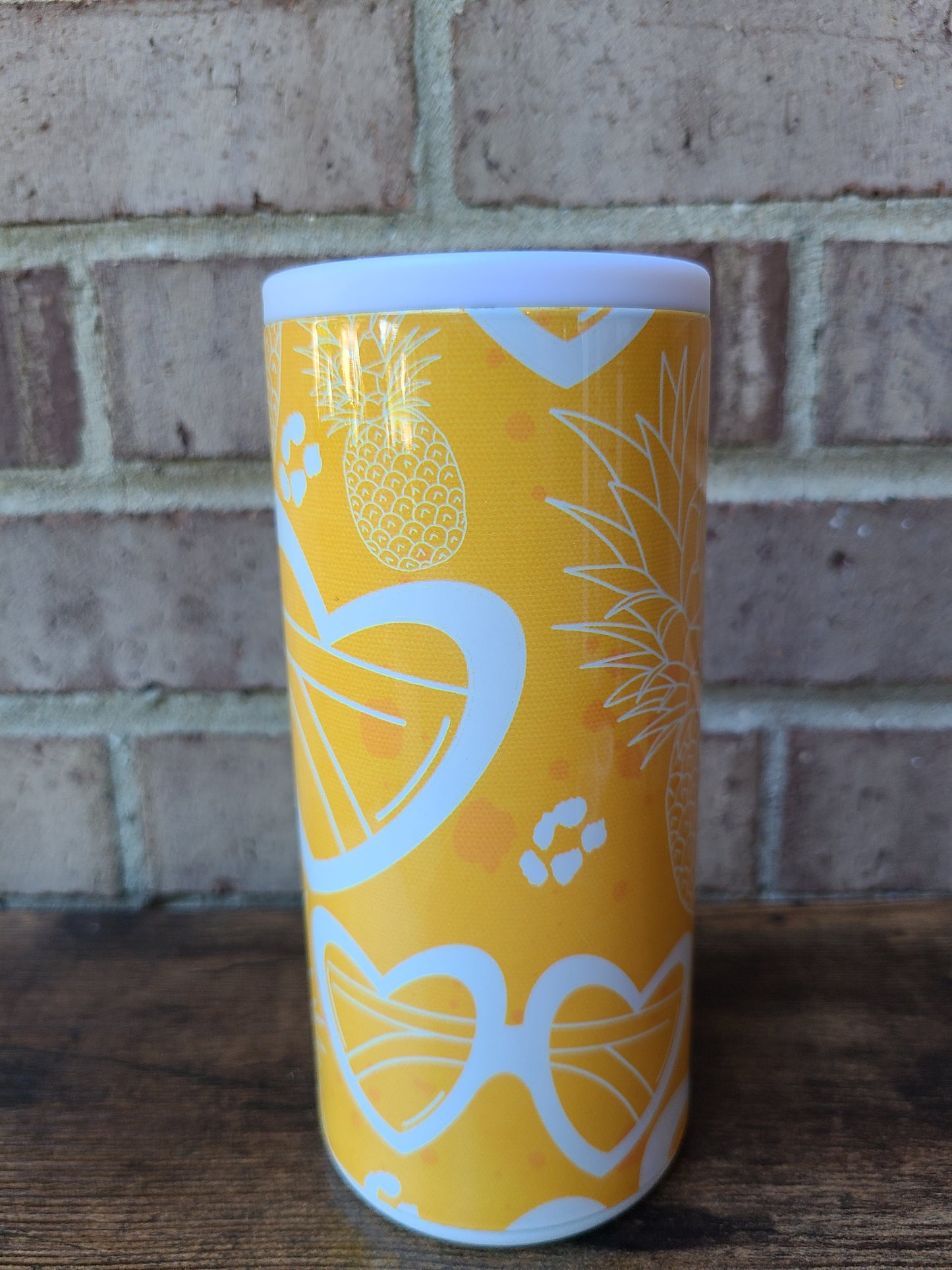 Yellow Hearts Skinny Can Cooler